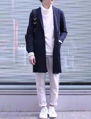 チェスターコートにリュックをあわせたおしゃれコーデ